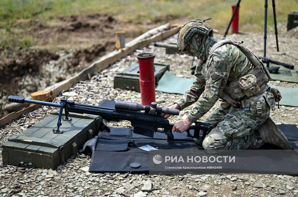 Подготовка снайперов группировки войск «Центр» с винтовками СВЧ и DVL-5 «Опустошитель» от Lobaev Arms