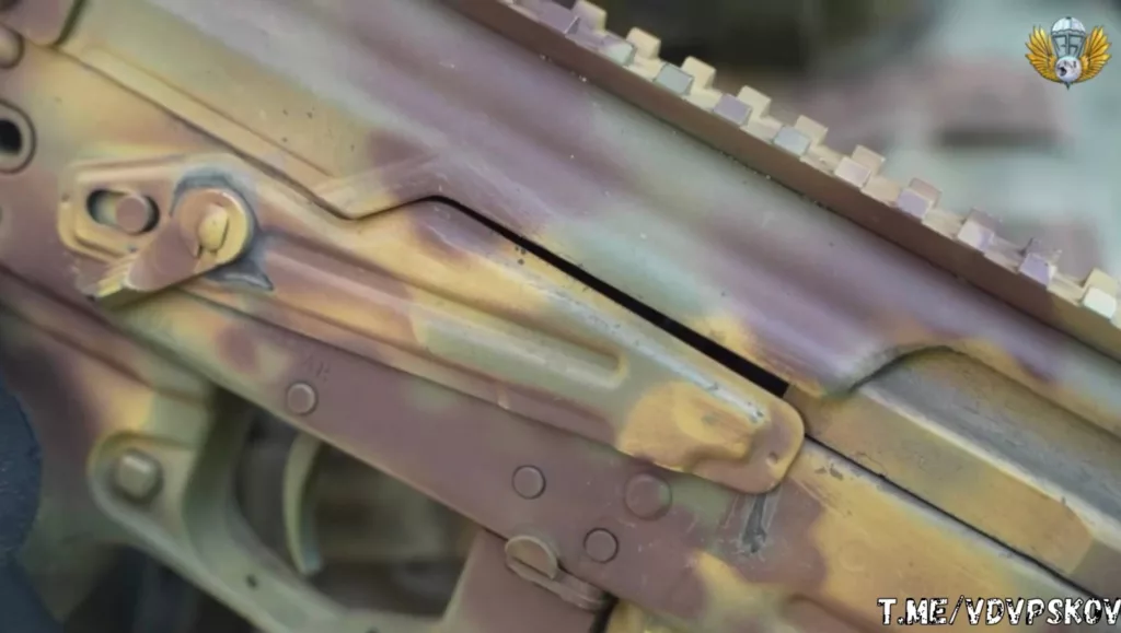 Испытания нового АК-12К военнослужащими 76-й дивизии ВДВ на кадрах от vdvpskov