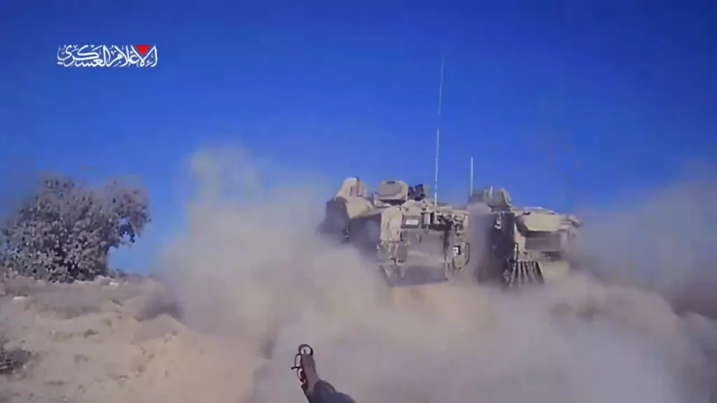 Очень странная засада на израильский ТБТР Namer в исполнении ХАМАС