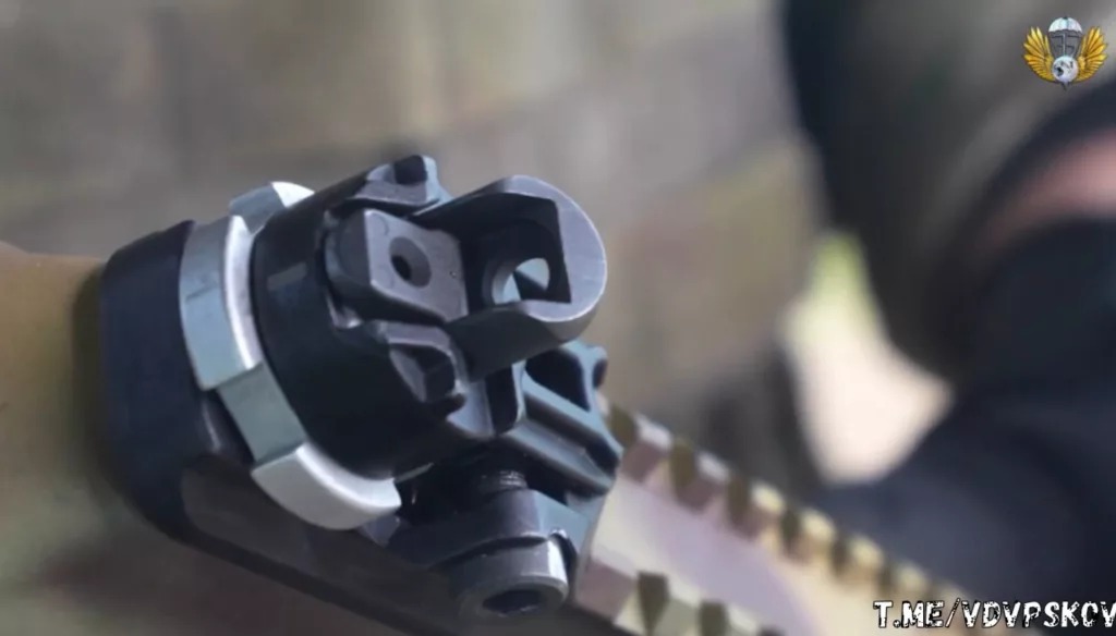 Испытания нового АК-12К военнослужащими 76-й дивизии ВДВ на кадрах от vdvpskov