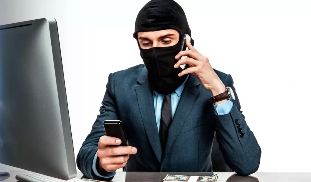 Вам звонили и сразу сбросили? Настоящая причина таких звонков