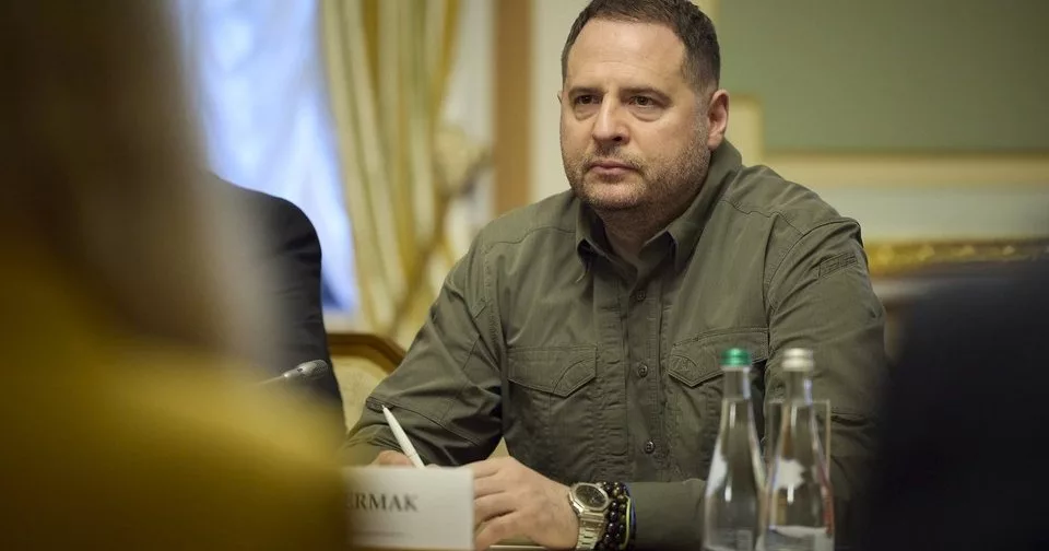 Как Politico Ермака разносил. У издания вышла статья про главу офиса президента Украины Андрея Ермака с говорящим названием "Украинский чиновник, которого Вашингтон любит ненавидеть"