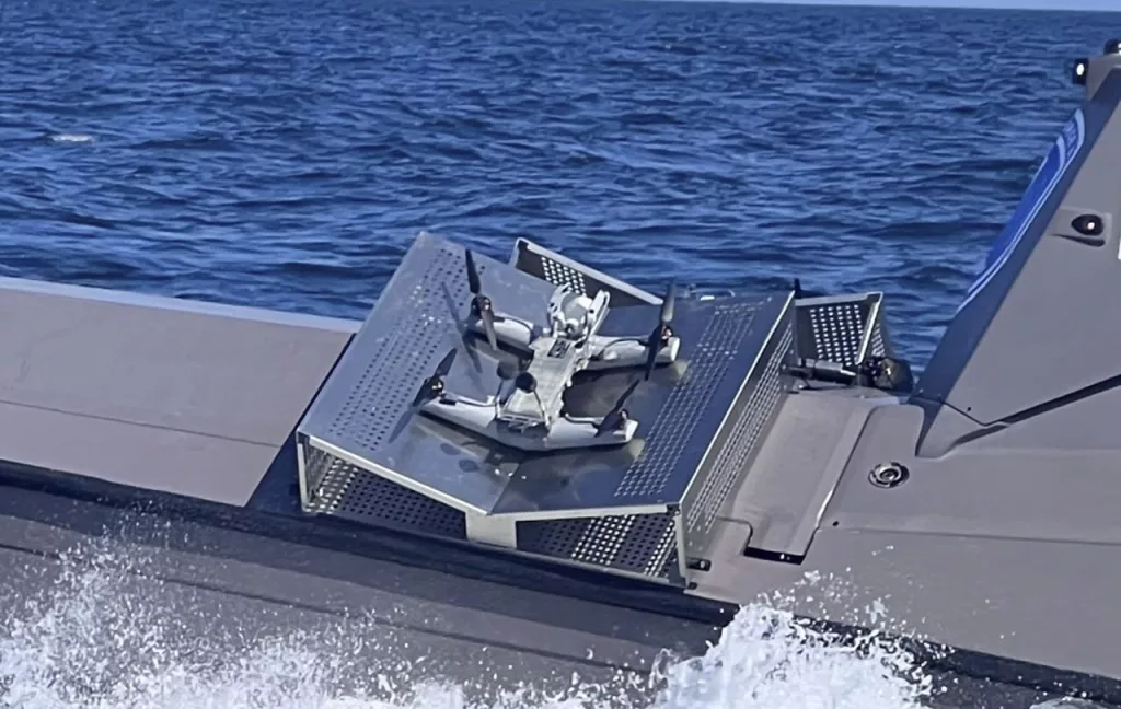 В Балтийском море проходит испытание новый натовский МБЭК с беспилотниками