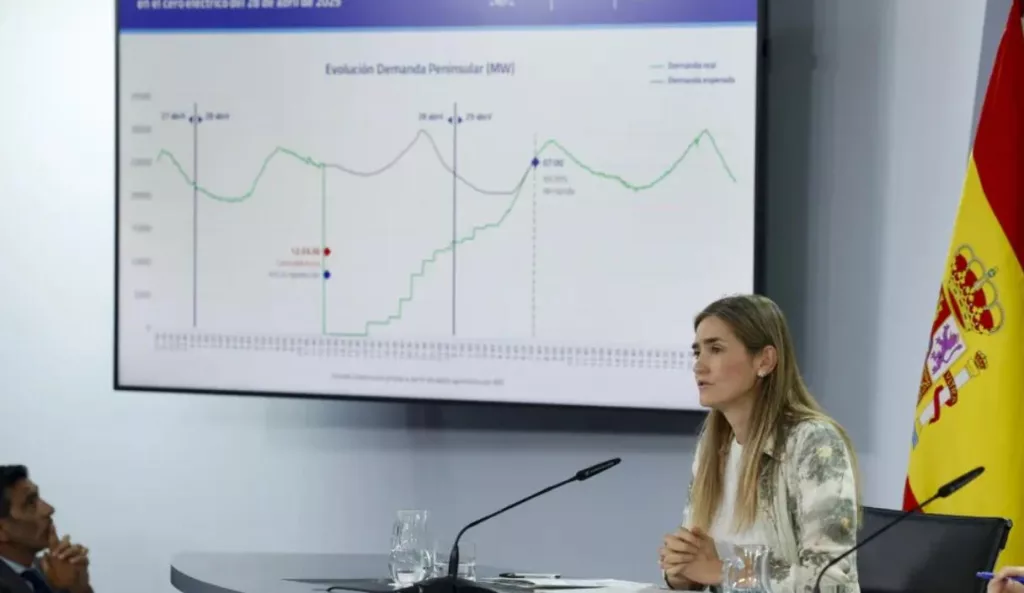 Правительство Испании возложило ответственность за масштабный блэкаут на в конце апреля на Red Eléctrica (управляет национальной электросетью в Испании), а также на генерирующие компании