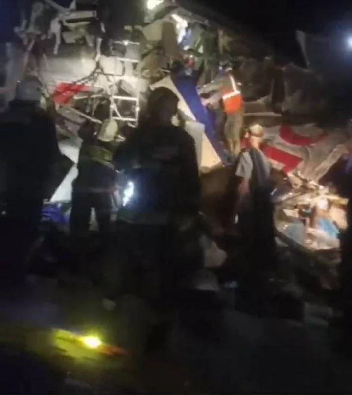 Причина крушения поезда в Брянской области - подрыв, - РЖД