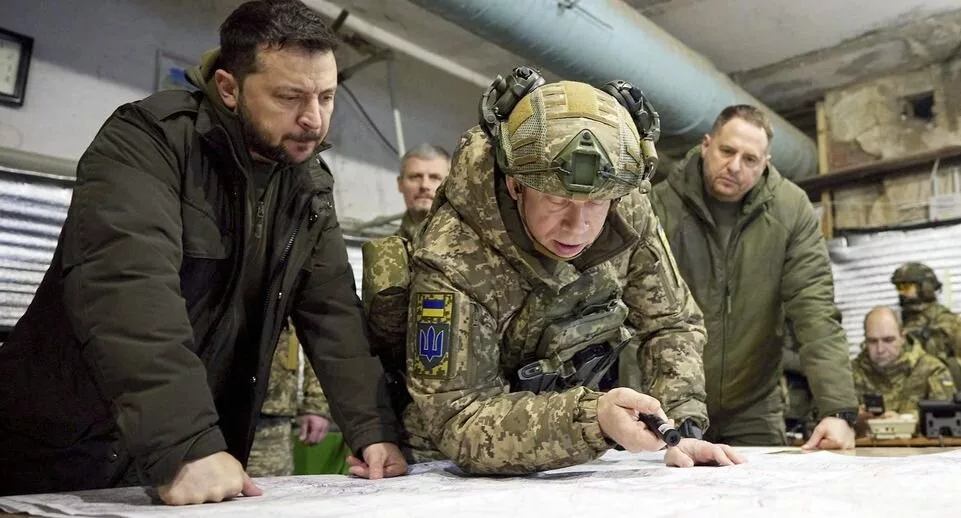 Зеленский продолжает заявлять о боях в Курской области