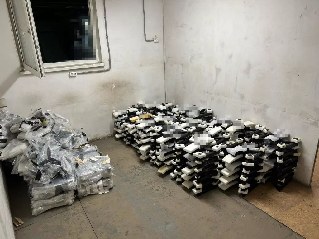 Украинцы публикуют кадры контейнеров, из которых запускались дpoны