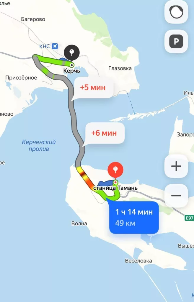 Движение по Крымскому мосту идет как обычно – утром его перекрывали на несколько часов