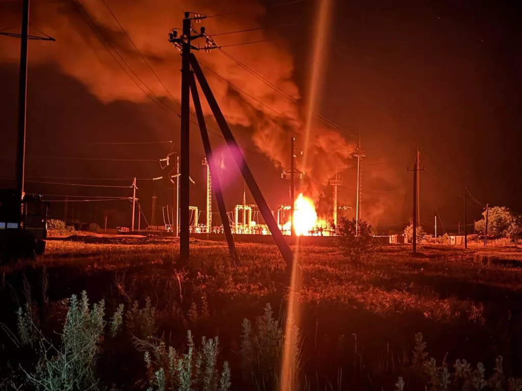 В Херсонской области больше 120 тыс. человек остались без света и воды из-за атаки ВСУ
