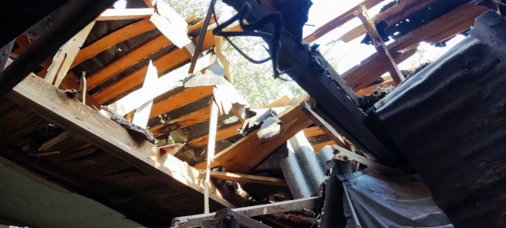 ВСУ ударили по Рыльску в Курской области. Предварительно, били из "Хаймарсов" — две ракеты