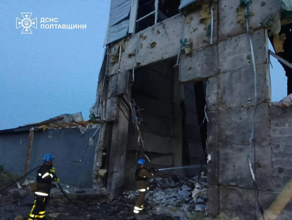 ВС РФ нанесли массированный комбинированный удар по объектам в 15 областях Украины