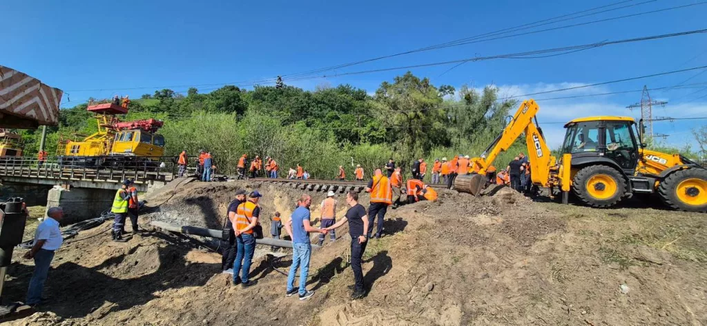 В Киеве идет активное восстановление ж/д полотна
