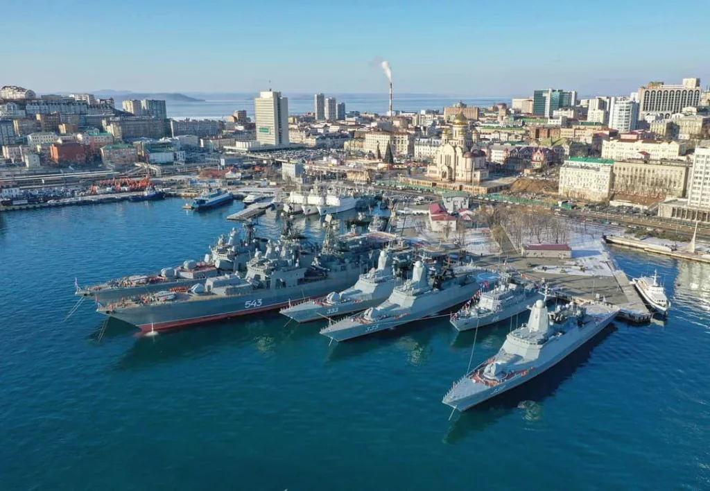 Украина планирует удар по Тихоокеанскому флоту России при помощи запускаемых из контейнеров дронов — The Washington Post