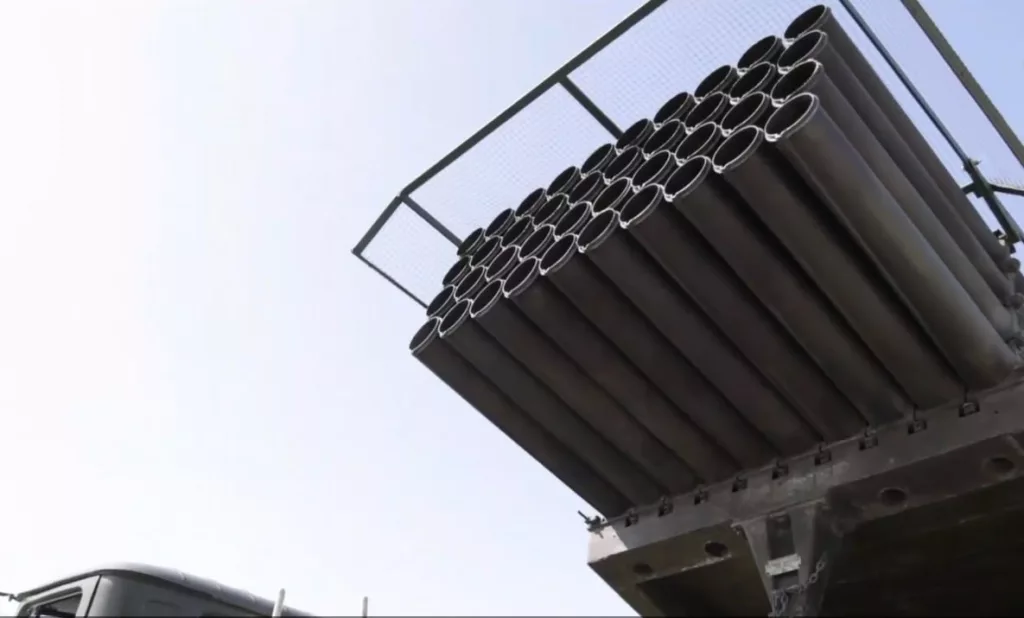 Армянские "Грады" стали оснащаться антидроновыми мангалами, аналогичными по своей конструкции используемым ВС РФ