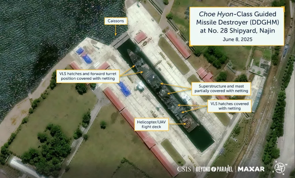 Продолжается интереснейшая эпопея со вторым северокорейским эсминцем УРО, при спуске которого на воду 21 мая случилась авария