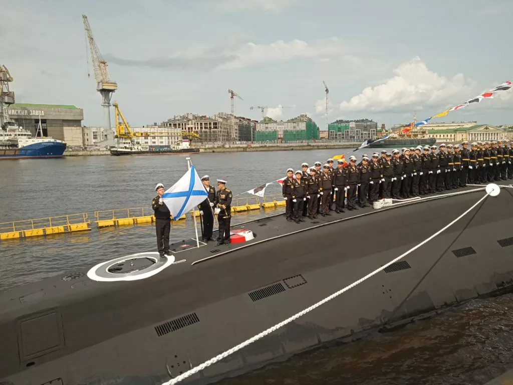 В Санкт-Петербурге состоялась церемония приёма в состав ВМФ России подводной лодки «Якутск»