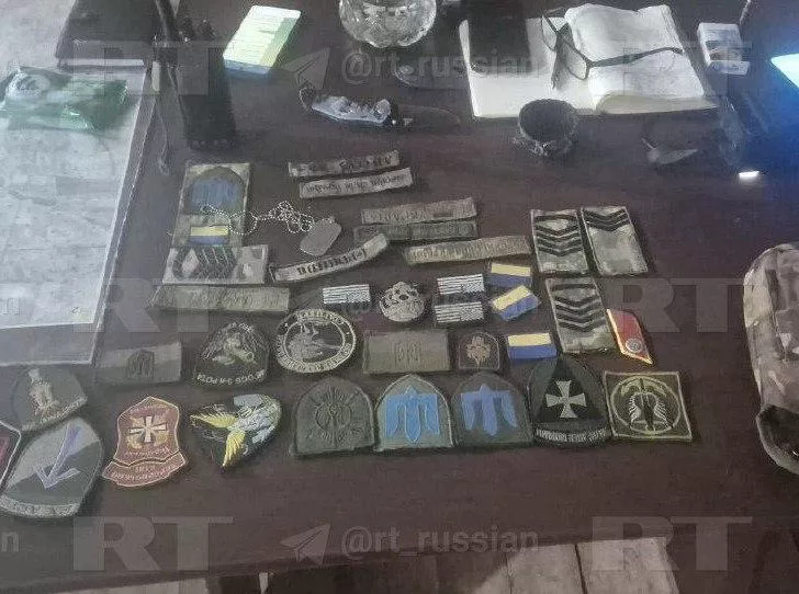 Мощная история героизма: 7 наших бойцов 7 дней превосходящий враг закидывал в подвале гранатами, минами, поджигал — выстояли. И освободили стратегически важное здание