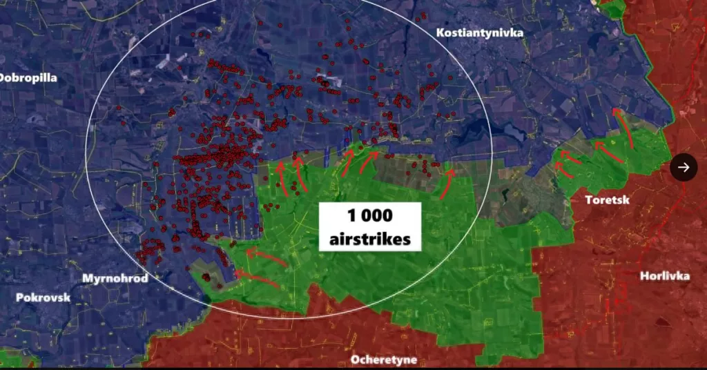 Французские аналитики пишут, что авиация РФ начала активно стачивать вторую линию украинских укрепрайонов между Константиновкой и Покровском. По предварительным подсчётам, в этом районе уже нанесено порядка 1 тыс. авиаударов