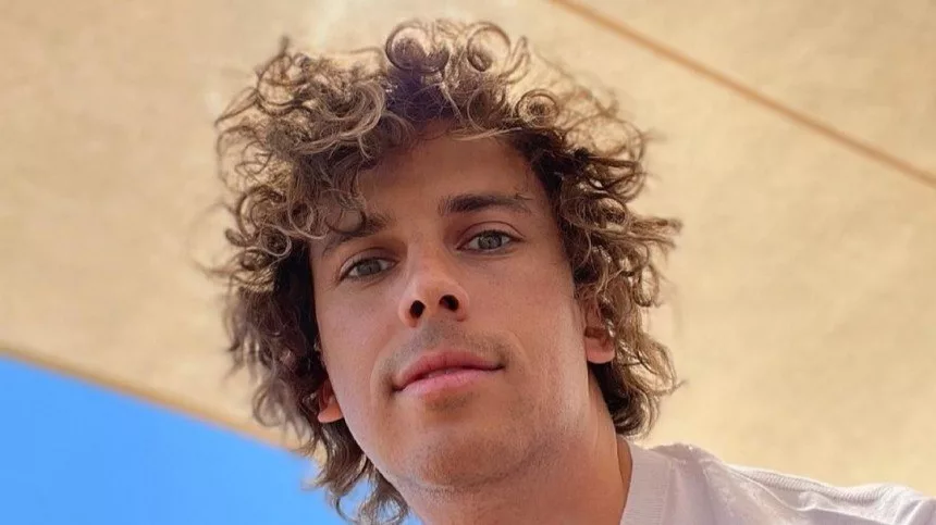 Кстати, очень жду заявления израильтянина Галкина, что нехорошо просто так брать и бомбить мирную соседнюю страну