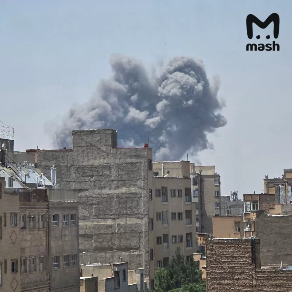 Израиль атакует Иран на северо-западе страны. Ракеты поразили четыре объекта в Восточном Азербайджане, сообщают иностранные СМИ