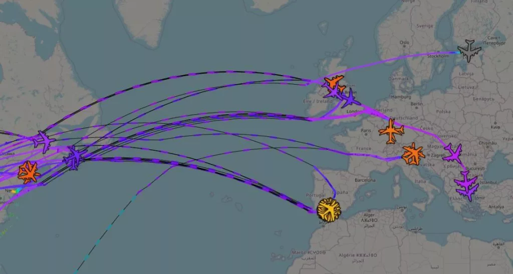 Справочно: около тридцати самолетов-заправщиков, отправленных вчера вечером в Европу, составляют менее 10% от парка самолетов KC-135 и KC-46 ВВС США