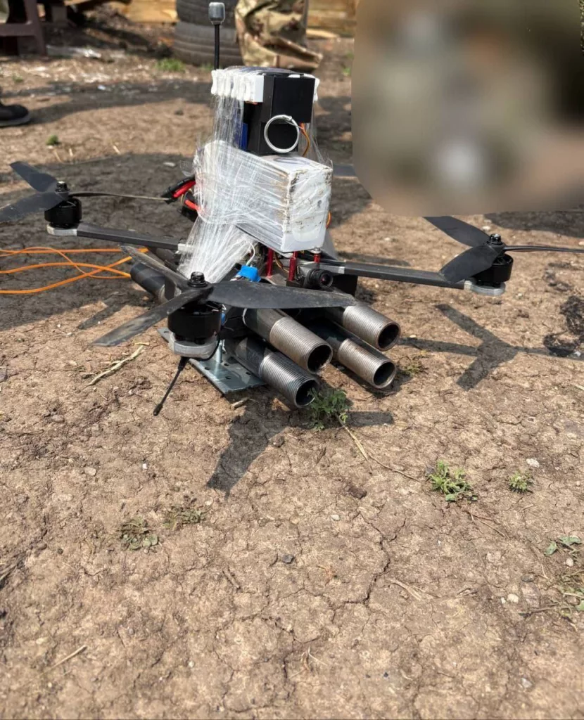 FPV-дрон с четырьмя стволами 12-го калибра. Так сбивают воздушные цели противника в районах ответственности