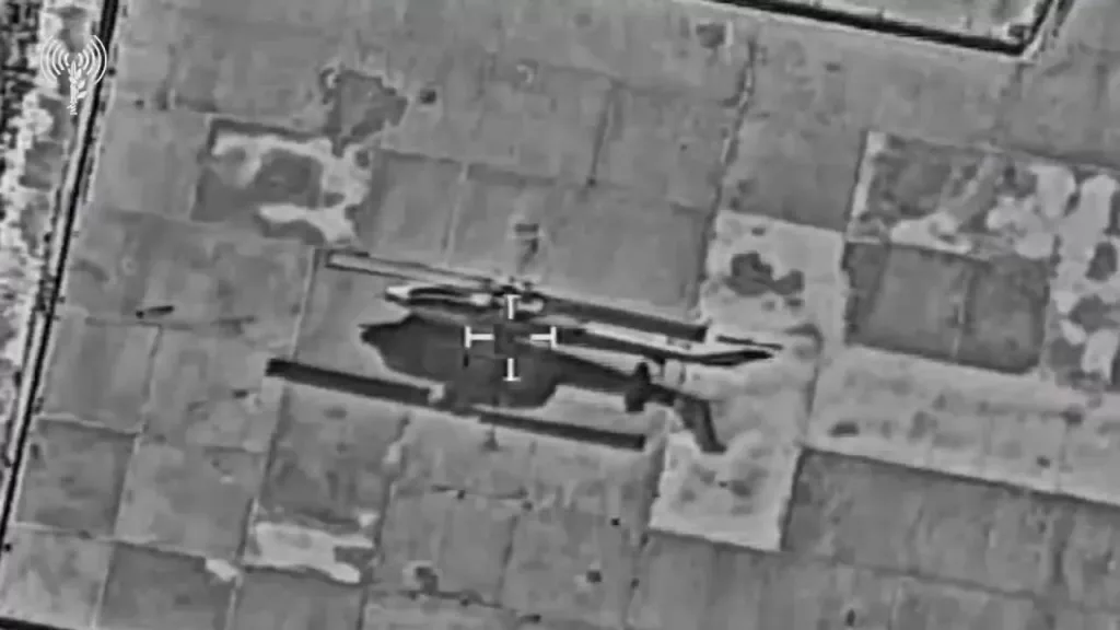 Еще 3 вертолета AH-1J (Toufan) ВВС Ирана подверглись израильским авиаударам в аэропорту Керманшах