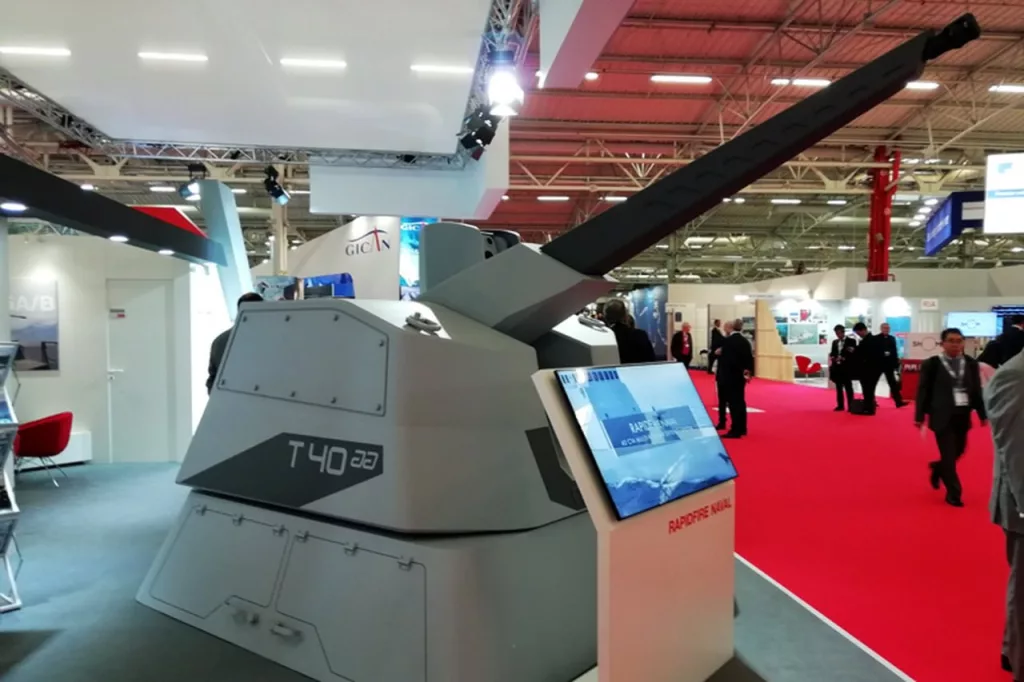 Франция развивает систему ПВО RAPIDFire против БПЛА: представлен наземный вариант 40-мм турели