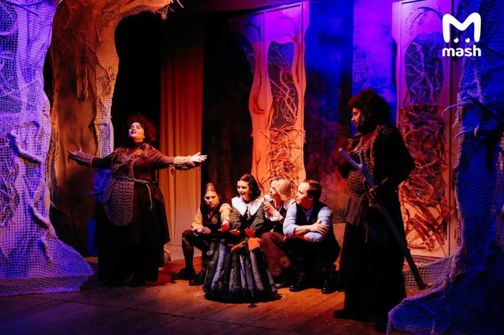 Московский драмтеатр "Вернадского, 13" слил весь сезонный бюджет за три дня — 4,5 млн улетели телефонным мошенникам. Худрук перевела деньги, думая, что помогает следствию