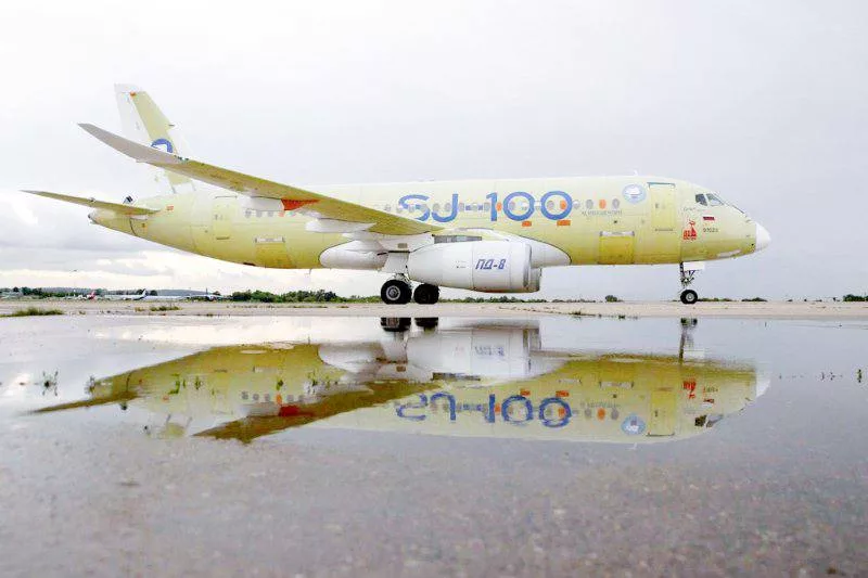 Импортозамещенный SJ-100 впервые пролетел всю Россию на российских двигателях