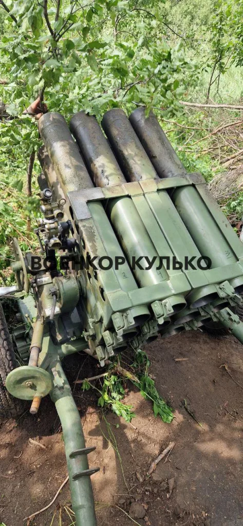 Очередные кадры стрельб из северокорейской 107-мм РСЗО Тип 75, поступившей на вооружении ВС РФ