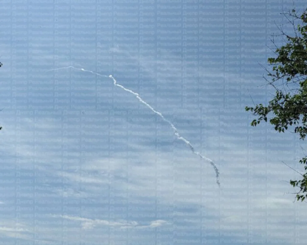 Заявляется, что сегодня впервые до Днепропетровска долетела российская корректируемая авиабомба