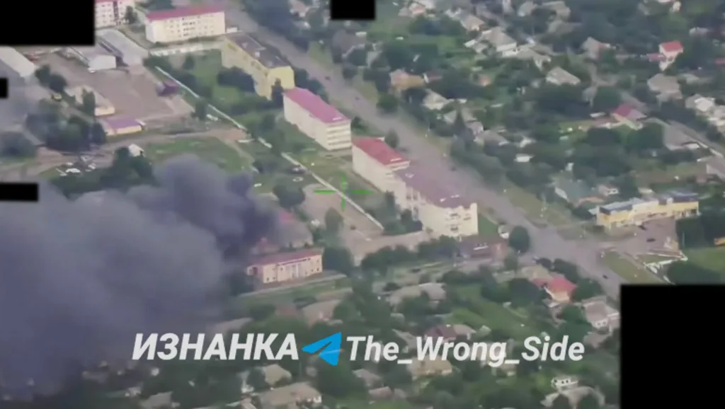 Удары дронов-камикадзе «Герань-2» по ппд 58-й ОМПБр ВСУ в Конотопе Сумской области