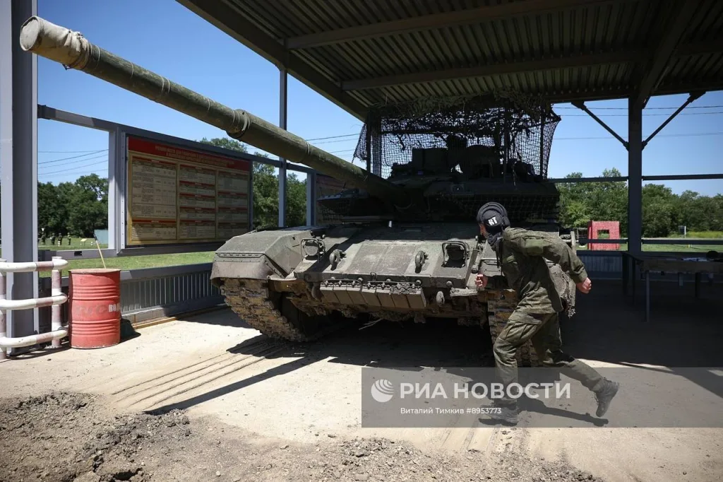 Церемония открытия общевойскового полигона Южного военного округа в Краснодарском крае