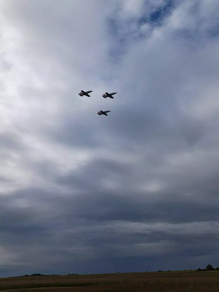 Чешская Aero Vodochody рапортует, что завершила поставку первых трех учебно-боевых самолётов L-39NG для ВВС Венгрии