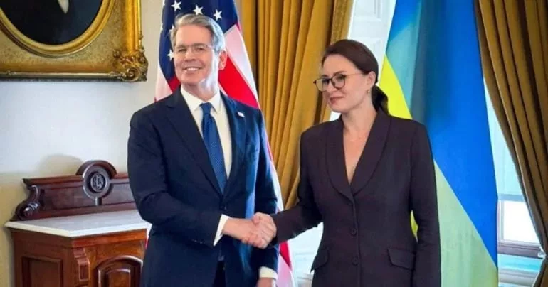 Украина обсудила с США добычу графита, лития и титана