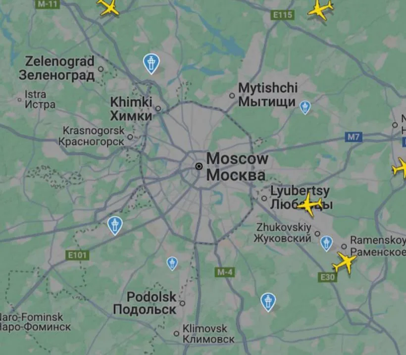 В главных аэропортах России отменено 287 рейсов: 171 в московском аэропорту Шереметьево, 90 — в питерском Пулково, 26 — в нижегородском