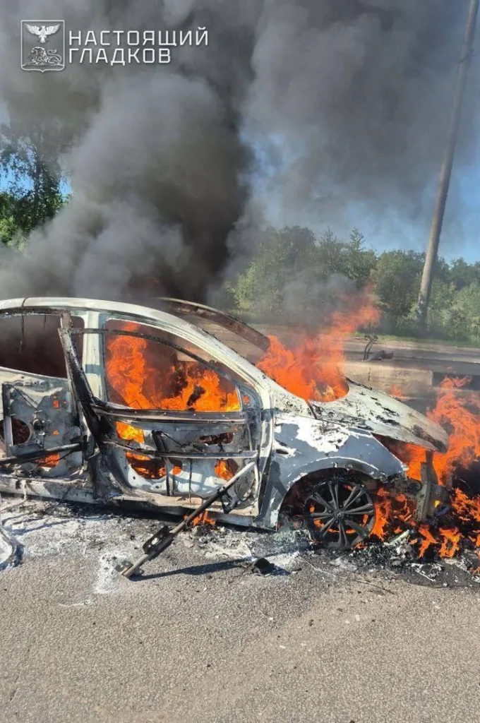 Два человека погибли при атаке украинского дрона по легковому автомобилю на участке автодороги Шебекино — Белгород