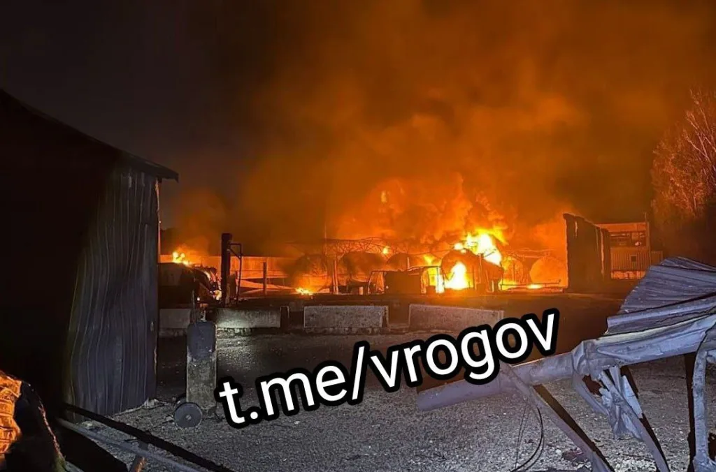 Помимо троих убитых гражданских в Ижевске, ВСУ сегодня также убили 18-летнего парня в ЛНР