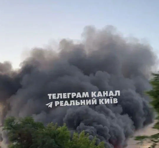«Адовая ночь»: в Киеве на утро дым, пожары и разрушения после ночного удара