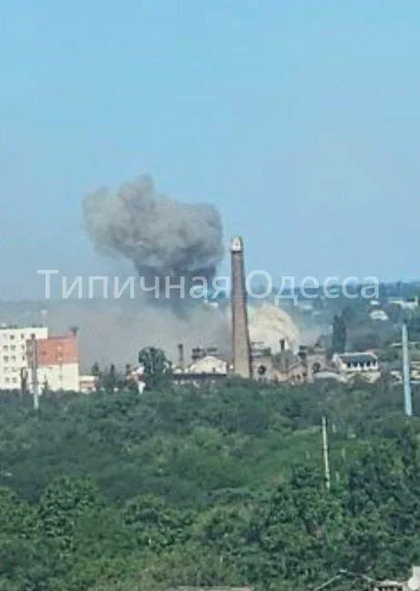 Шесть прилетов в одно место: Одессу атакуют «Герани»