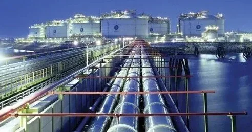 Поступают новости, что Южная Корея наращивает закупки сжиженного природного газа из России. Речь идет о поставках СПГ в мае 2025 года