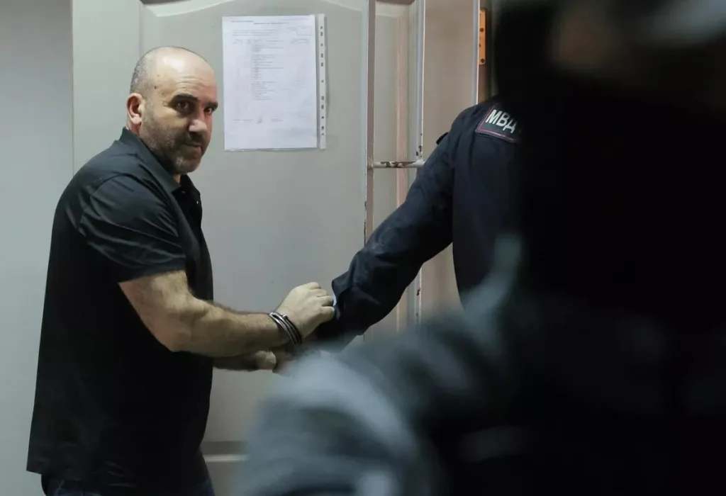 Шестерым членам азербайджанской ОПГ предъявлены обвинения, они арестованы