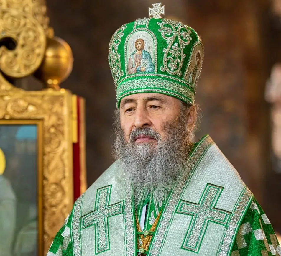 Зеленский подписал указ о лишении гражданства Украины митрополита канонической УПЦ Онуфрия