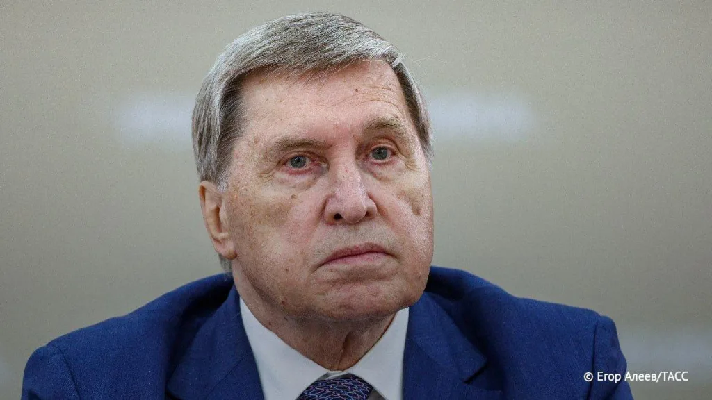 Владимир Путин заявил Трампу, что Россия не отступится от целей СВО — Ушаков