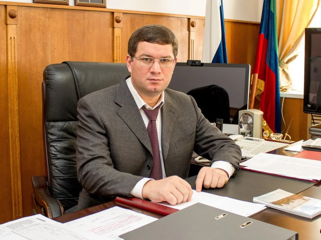 56 миллионов и «откат» в 20%: в Дагестане задержан глава района