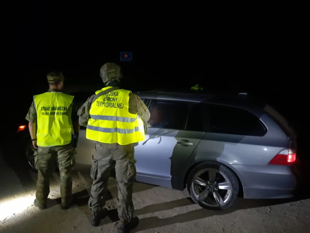 Пять тысяч польских военных вышли к границе страны с Германией — Варшава начала борьбу с нелегальными мигрантами
