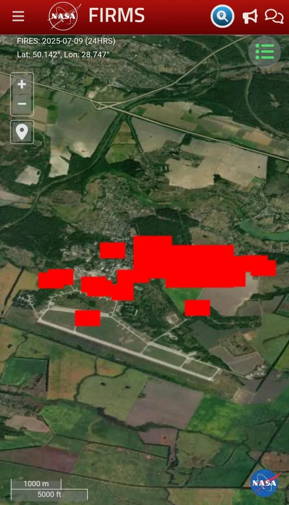 Карта пожаров показывает, что этой ночью сильно досталось аэродрому Озёрное и близлежащей инфраструктуре под Житомиром