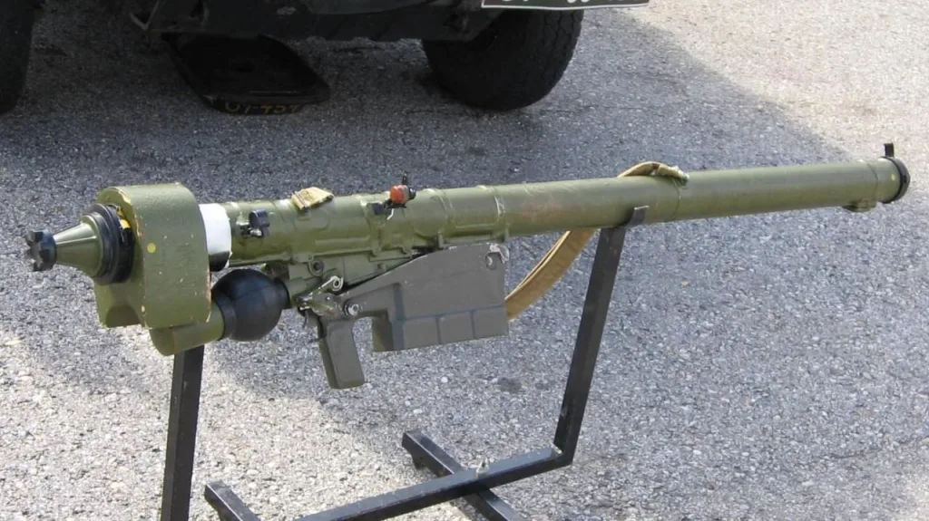 Переносной зенитно-ракетный комплекс 9К310 "Игла-1"