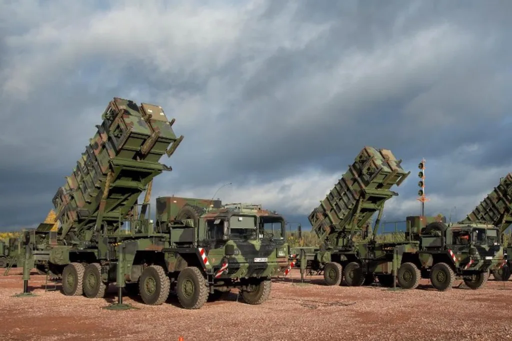 Трамп пообещал поставить Украине сразу 17 ЗРК Patriot, часть из которых должна прибыть в ближайшие дни